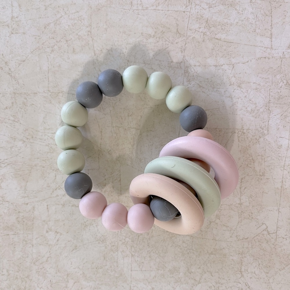 BEIS Teething Ring